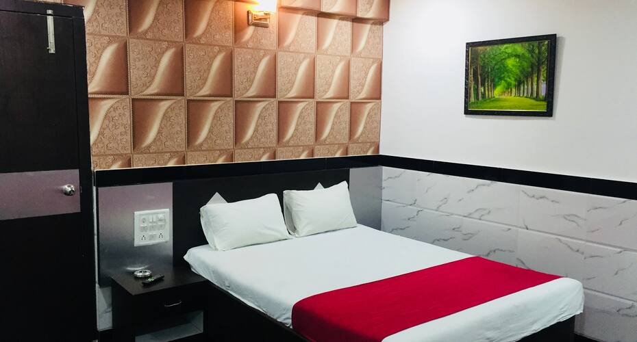 Hotel Ruchit Palace, Mumbai 1